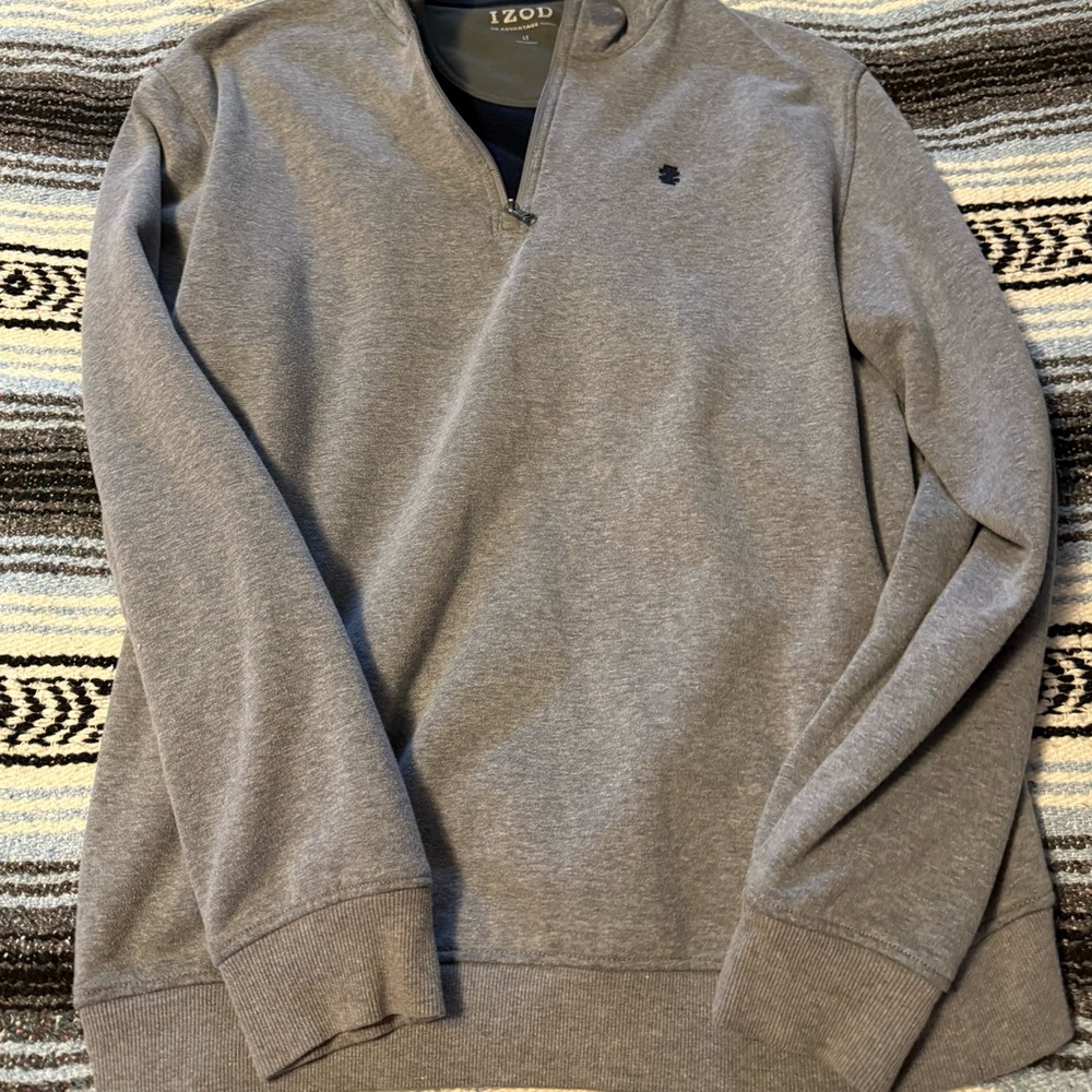 IZOD Men's Gray Sweater